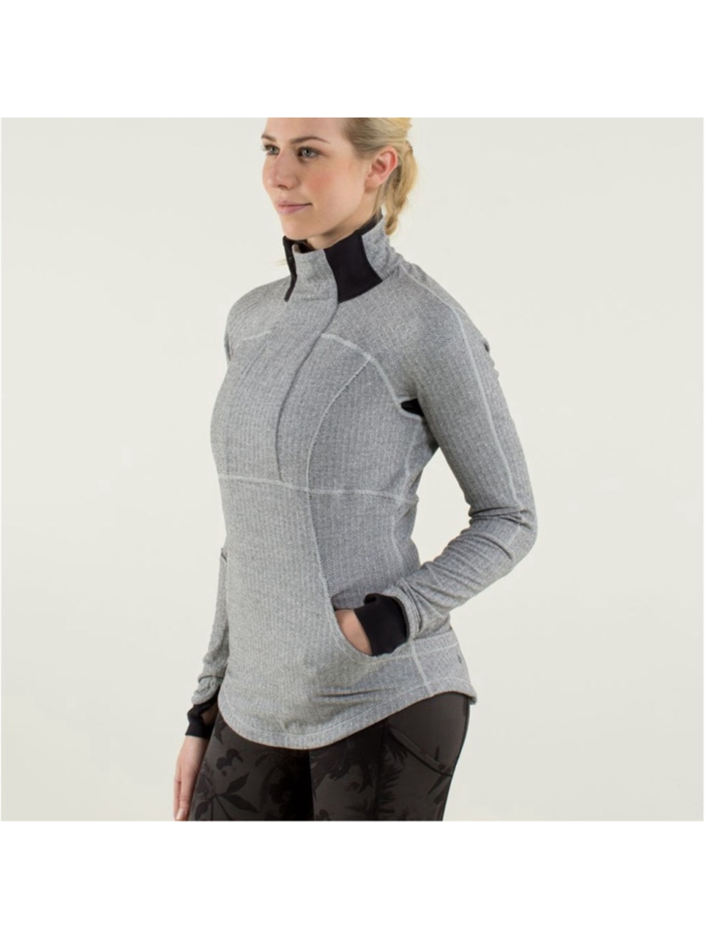 Lululemon Base Runner 1/2 Zip Heathered Herringbone Heathered Black/White 6